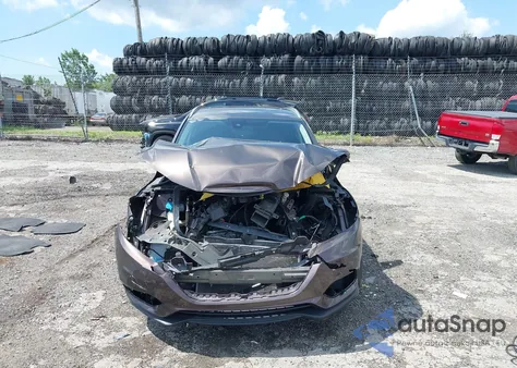 2021 Honda Hr-V 2Wd Ex из США, поврежденный, VIN 3CZRU5H51MM711843